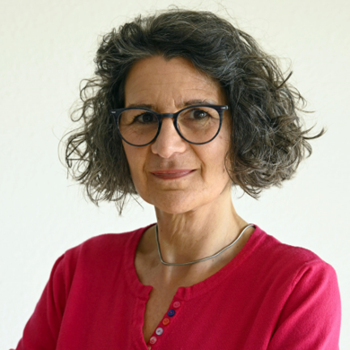 Vassilki Paidoussi, PostFinance